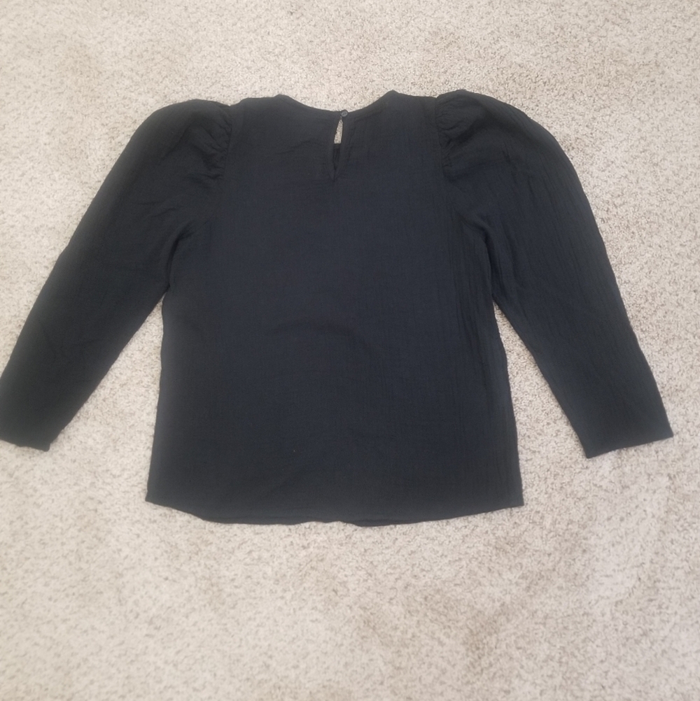 Universal Thread Top - Picture 3 of 6
